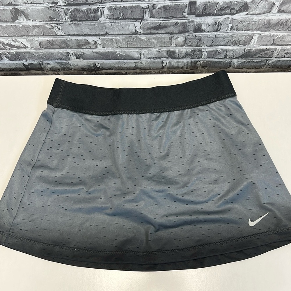 Nike skorts